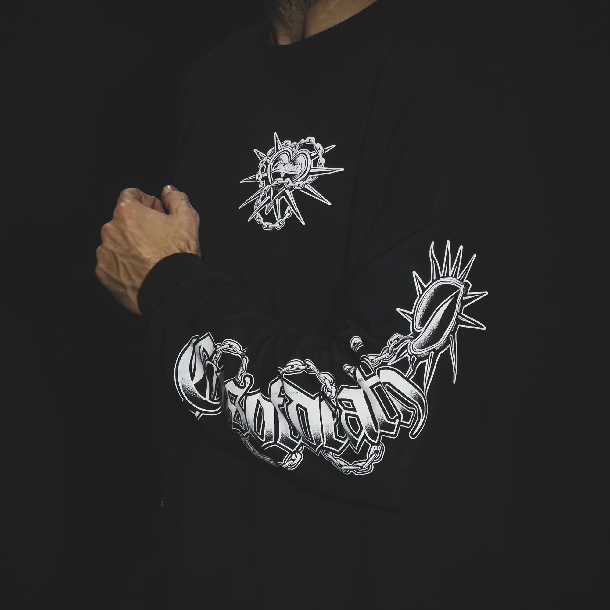 BLACK LOVE LONGSLEEVE TEE