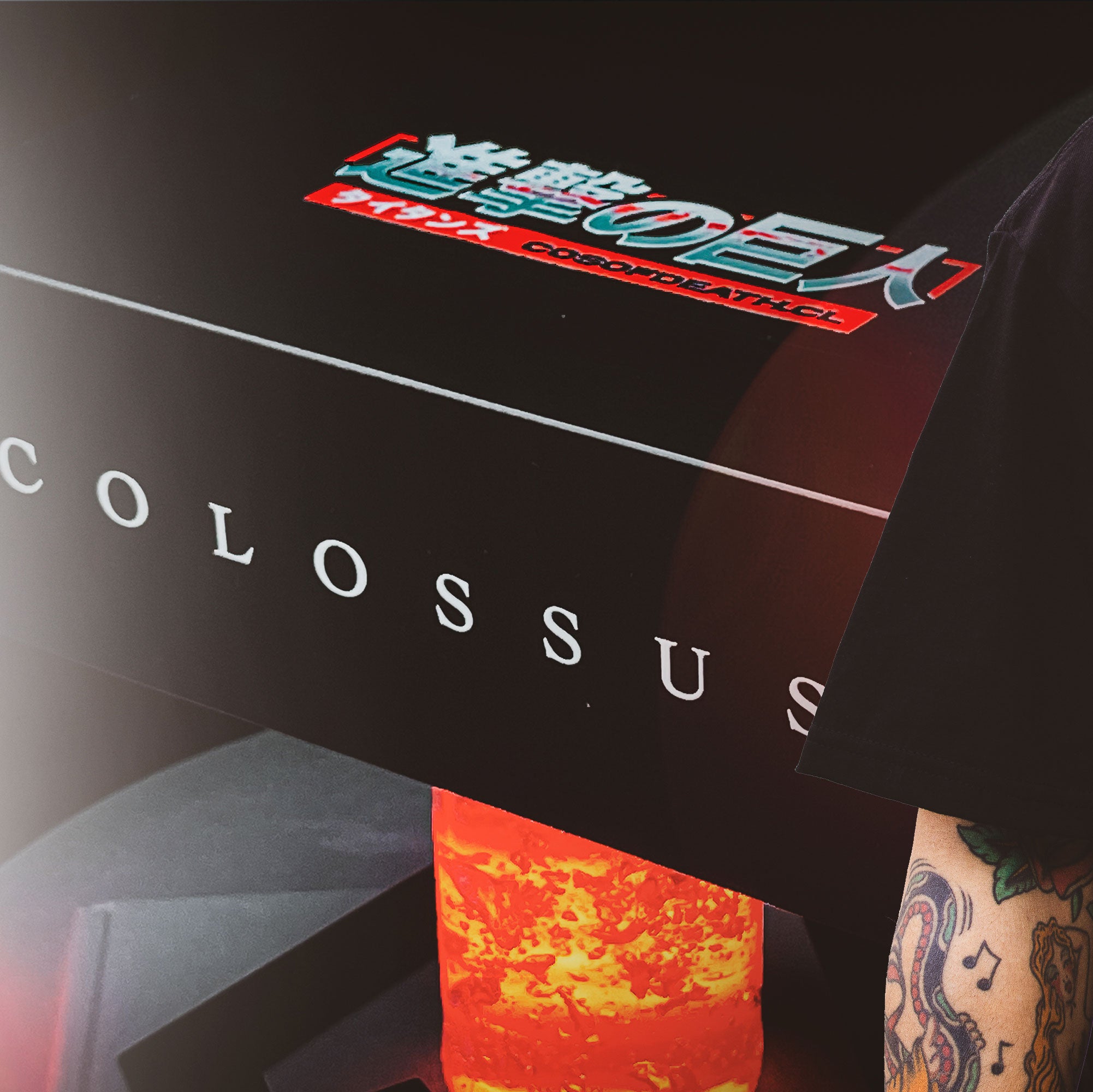 COLOSSUS TITAN